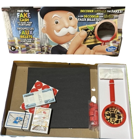 Monopoly Crooked Cash Board Game New in box - Picture 3 of 3